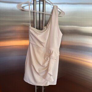 OLIA WHITE ONE SHOULDER DRESS, SIZE MEDIUM